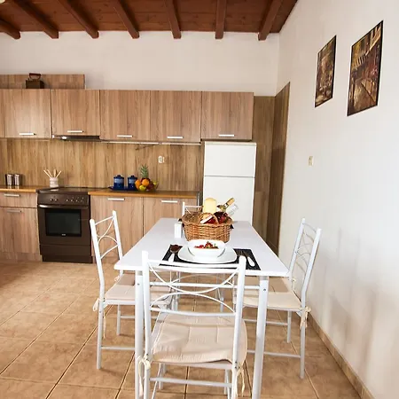 Apartment Frankie's ηouse Marathi (Mykonos)
